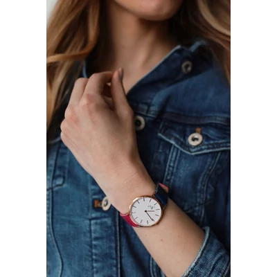 királykék-fuxia karóra